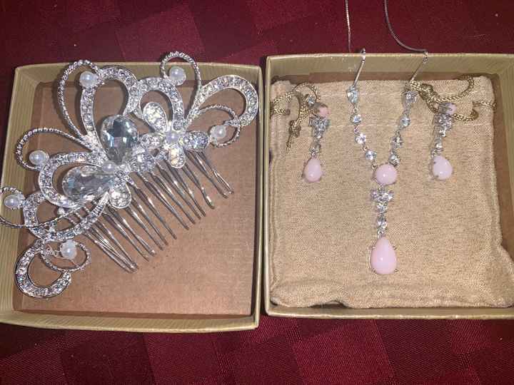 Jewelry and hair piece cake in!!! Let’s see yours!! - 1