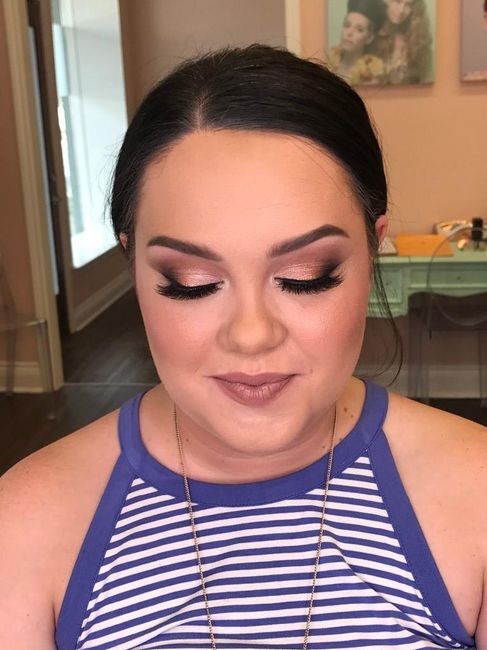 Anyone else wanting glam makeup for your big day? 9