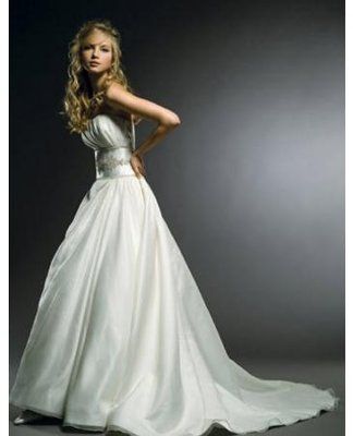 Help Me Pick Which Dress!