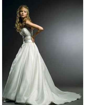 Help Me Pick Which Dress!