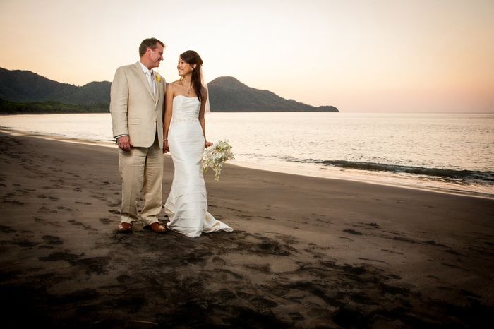 We are thinking of a Destination Wedding (NEED HELP)