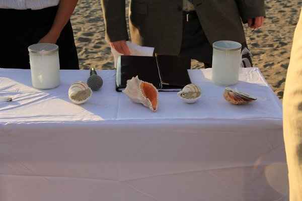 Beach Brides...show your Pictures!