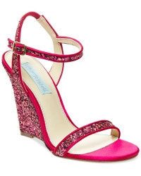 Last Minute Shoe Swap!