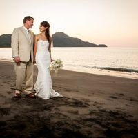 Beach Brides - lets see your dress !!!!!