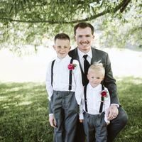 Bouquets and corsages and boutonnieres: Is anyone DIYing? - 3