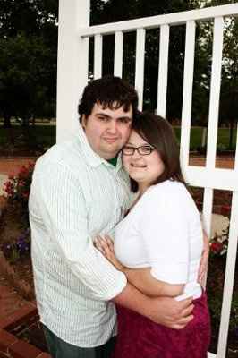 Engagement Photos (pictures included)