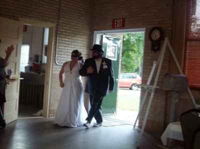 I'm Married!! With Pictures