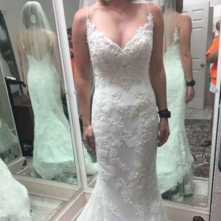 Show off your dress!!