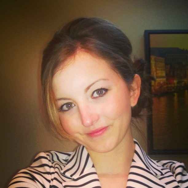 Who is behind that avatar? Selfie time!