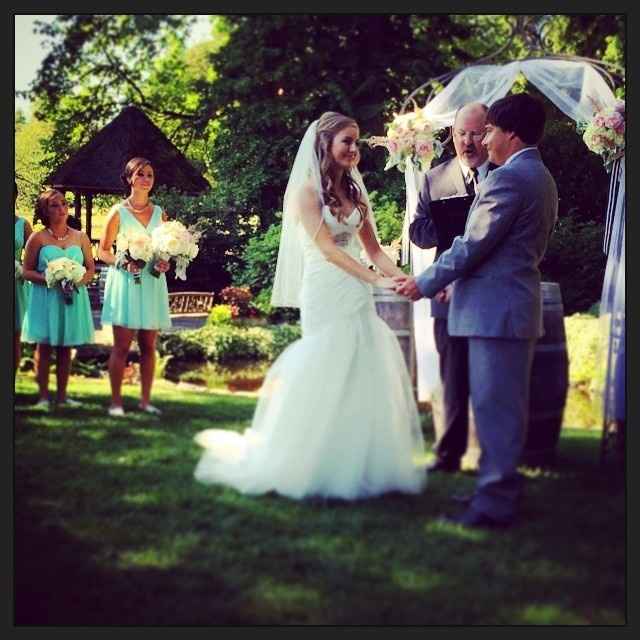 I am MARRIED!!!! :) (PICS)