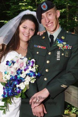 Its been forever - but I am back w/ WEDDING PICS!!!