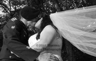 Its been forever - but I am back w/ WEDDING PICS!!!