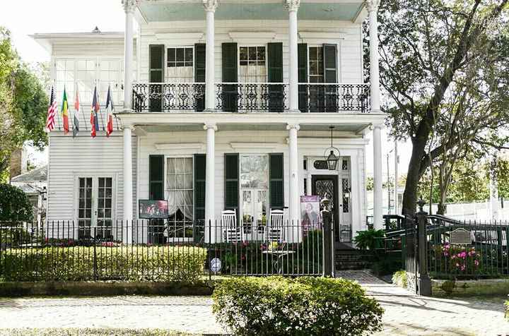  Need dress help *pics included* - 2