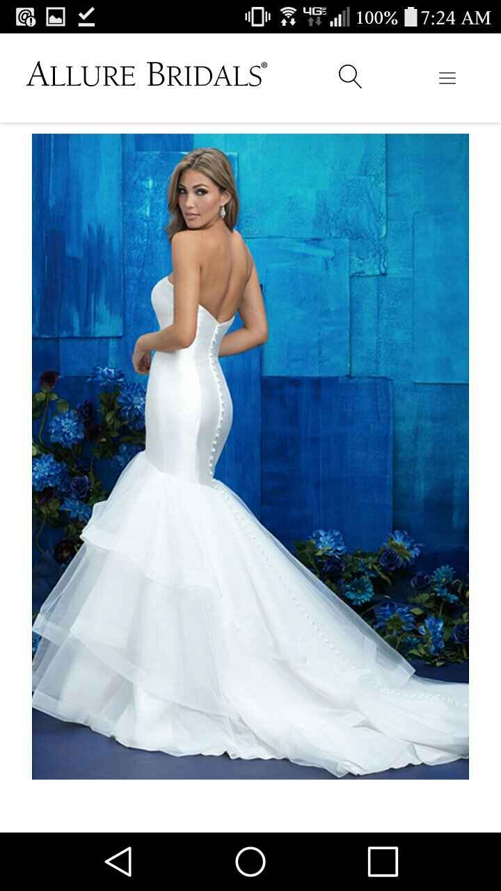 Please show your wedding dress, ladies - 2