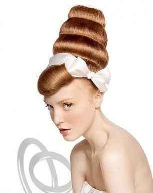 Bride requesting specific hairstyle thats absolutely hideous and not paying for it