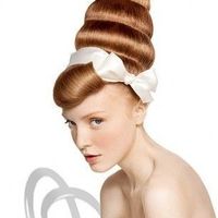 Bride requesting specific hairstyle thats absolutely hideous and not paying for it