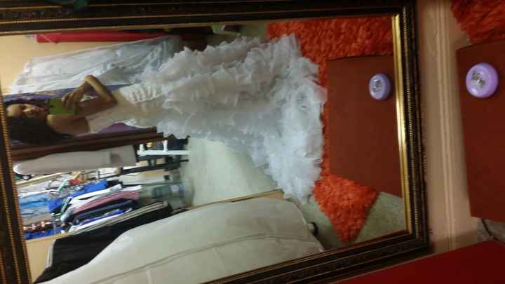 Cheap Chinese wedding dress fail