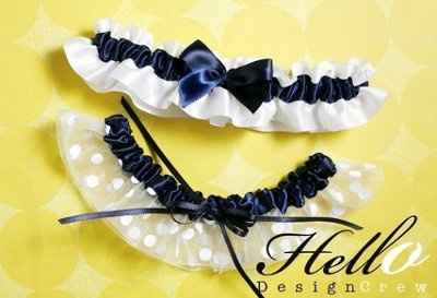 Garters!!!  I wanna see em!