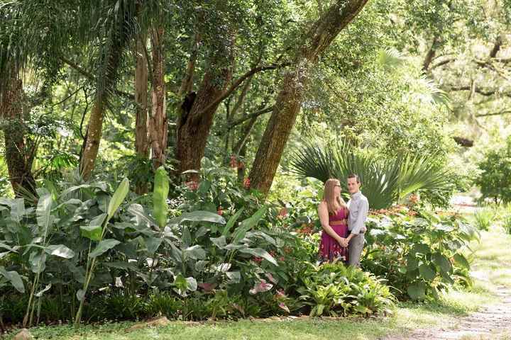 I really, really love all the greenery.