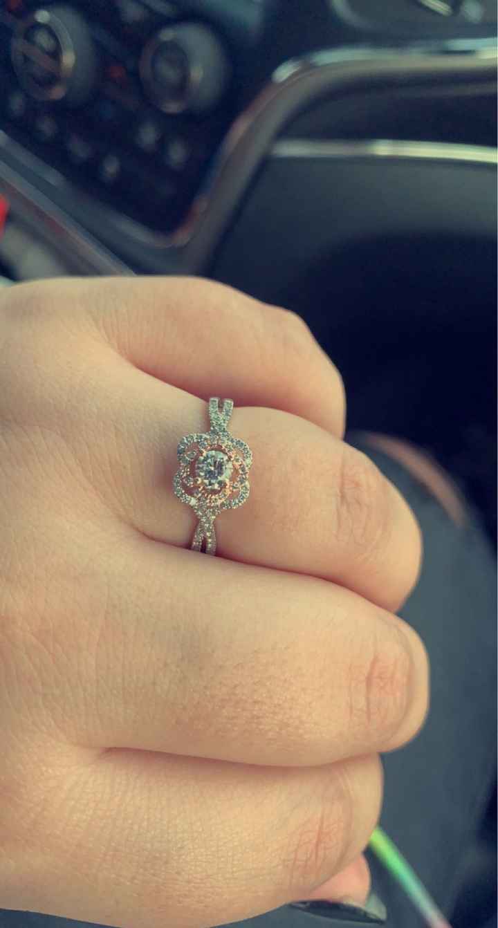 Brides of 2022! Show us your ring! - 1