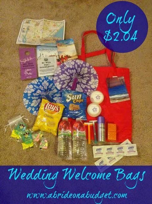 What to put in hotel gift bags for wedding guests? 9