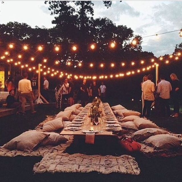 Tell me about your back yard/low key wedding or ones you've been to! 3