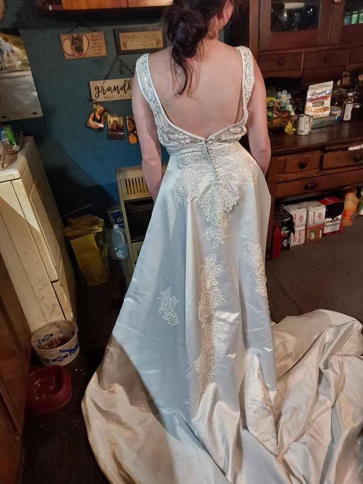 Does my wedding dress look okay? Or should i make it strapless? - 2
