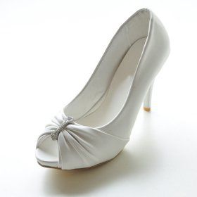help picking wedding shoes!!!!!