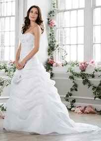 Show me your wedding dress!!!