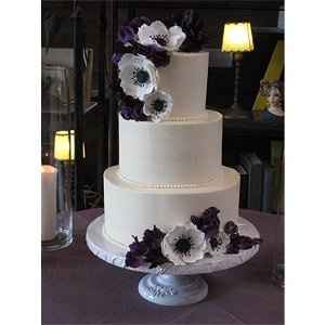 Lets see your wedding cake!(or cupcakes) How much did you pay?