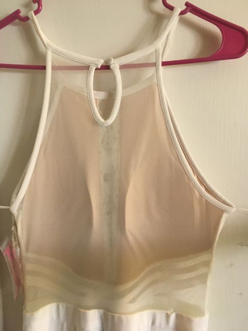 Make my dress look more "wedding-y"?