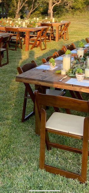 Crockett Haus Farm Tables? 1