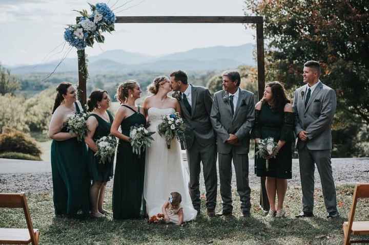 Who's DIYing their arch? Drop pictures!