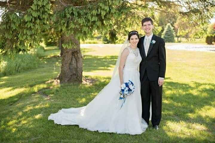 Who wants to share their gorgeous dress photos with me? - 1