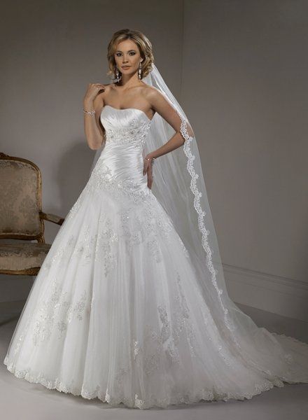 Show me your wedding hair and Make up or inspiration and the dress that adds it together