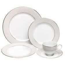Speaking of dinnerware.......