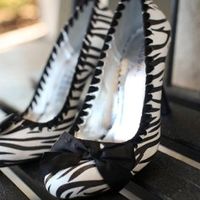 i wanna see your shoes!!