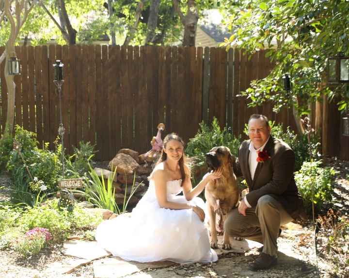 MARRIED and loving it! UPDATE: non pro pics!