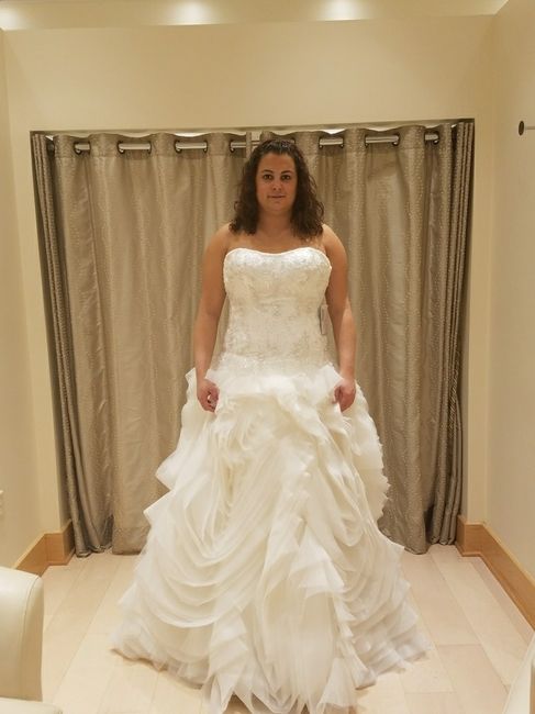 Show me your dresses!!