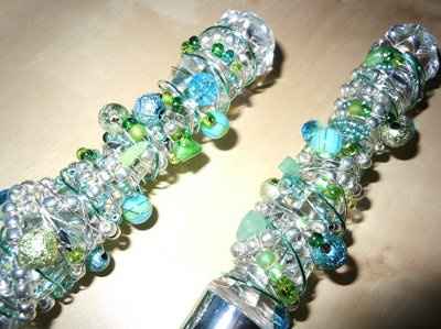 I'm new to the forum...just wanted to share :) Here's our cake serving set.