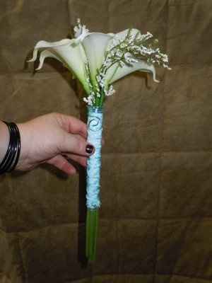 DIY Bouquets....pics! :)