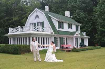 Finally back! Married!! Yay! (A Few Pics...more to come later)