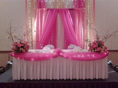 How are you decorating head table?