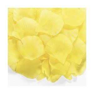 Pale yellow petals?