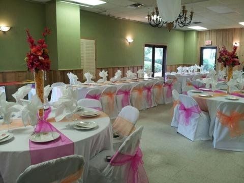 I'm Married.....Mrs. Spratt Checking In....Non Pro Pictures..Very Heavy.... **cake pics added pg 6**