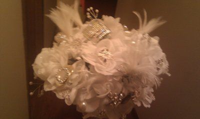 My DIY Brooch Bouquet