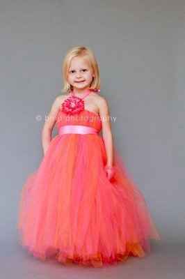 Thinking of having my flower girls wear tutus... I NEED HELP ASAP!!!!! PLEEEEEEASE!!!!1