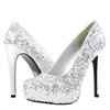I can't stop looking at shoes ...