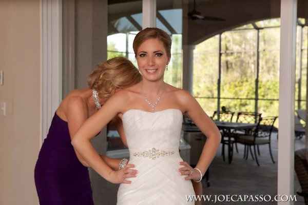 Wedding Dress!!?