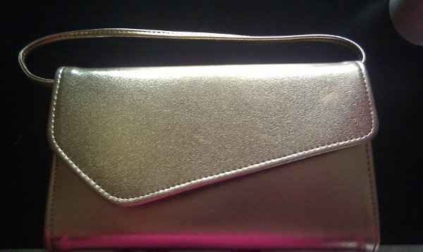 My DIY Bridal Clutch....PIC